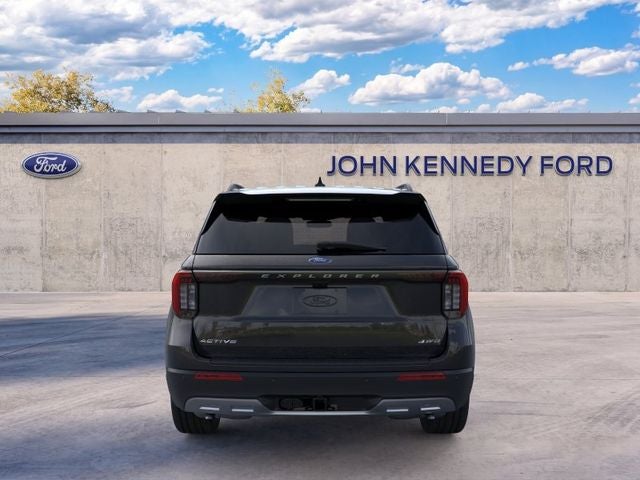 2026 Ford Explorer — detail view