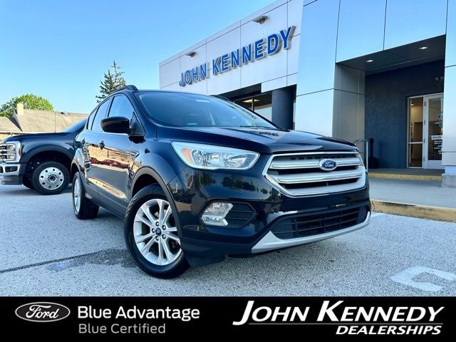 2018 Ford Escape SE in Shadow Black — front three-quarter view