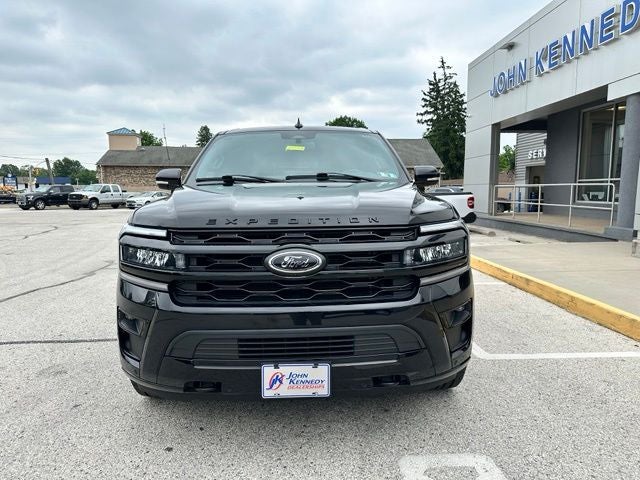 2023 Ford Expedition — rear three-quarter view