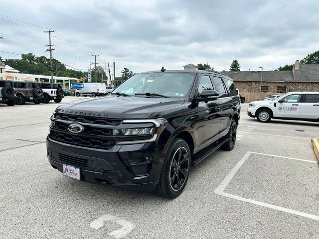 2023 Ford Expedition — detail view