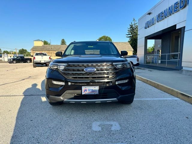 2022 Ford Explorer — interior view