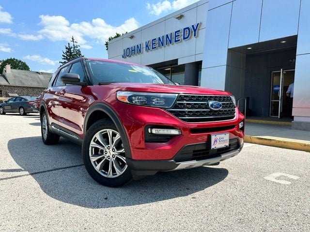 2023 Ford Explorer — side profile view