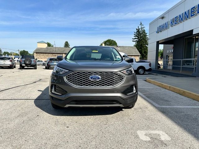 2023 Ford Edge — interior view