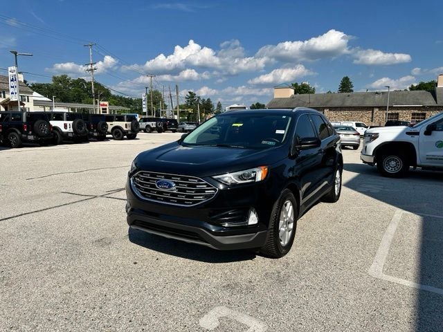 2021 Ford Edge — detail view