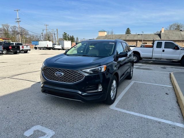 2023 Ford Edge — detail view