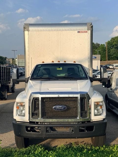 2024 Ford F-750SD Base in Oxford White — front three-quarter view