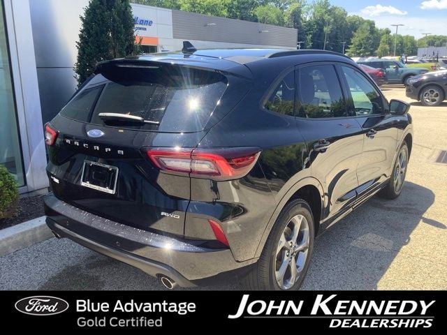 2023 Ford Escape — rear three-quarter view