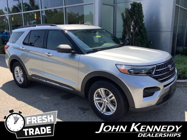 2020 Ford Explorer XLT in Silver Metallic — front three-quarter view