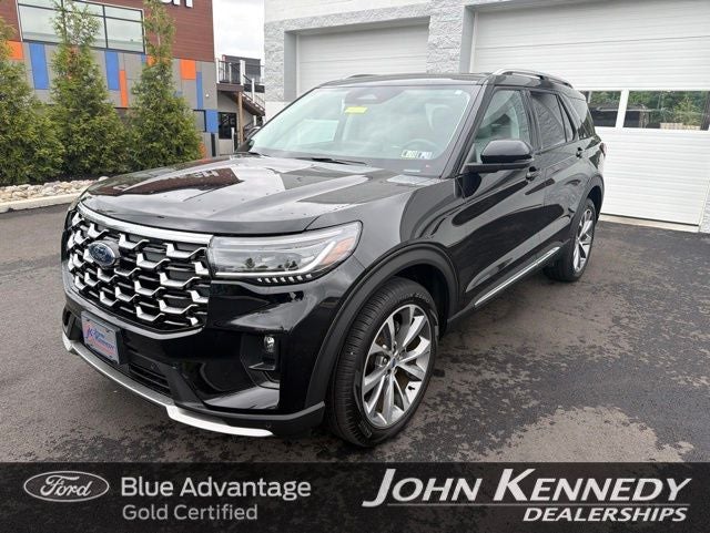 2025 Ford Explorer Platinum in Black Metallic — front three-quarter view
