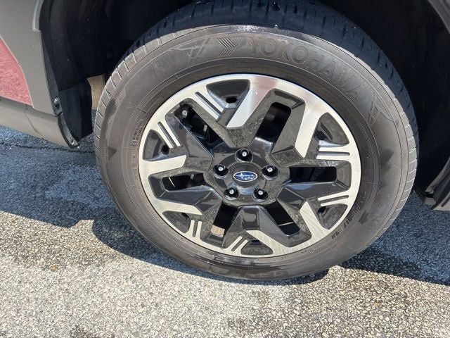 2025 Subaru Forester — detail view