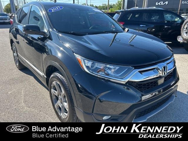 2017 Honda CR-V — interior view