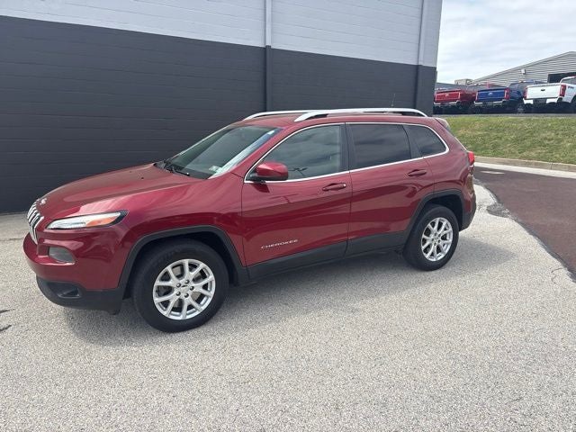 2016 Jeep Cherokee — detail view