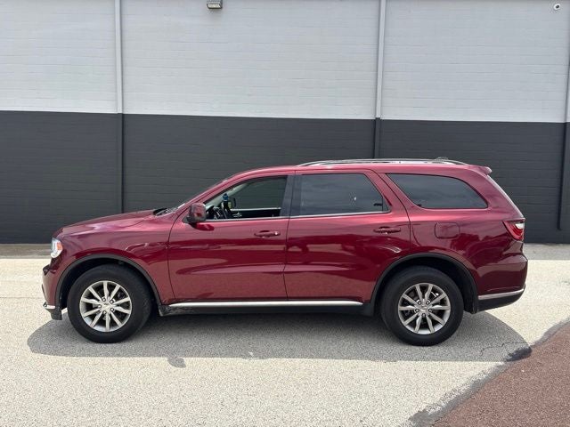 2018 Dodge Durango SXT in Octane Red Pearlcoat — front three-quarter view