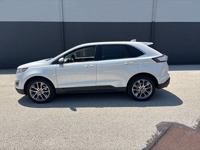 2016 Ford Edge Titanium in White Platinum Clearcoat Metallic — front three-quarter view