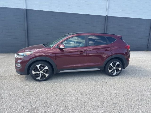 2017 Hyundai Tucson — rear three-quarter view